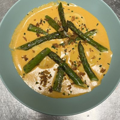Œufs parfaits à la crème de chorizo